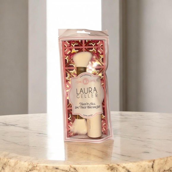 Laura Geller Other - Laura Geller Limited Edition Face It All 2PC Face Brush Set NIP